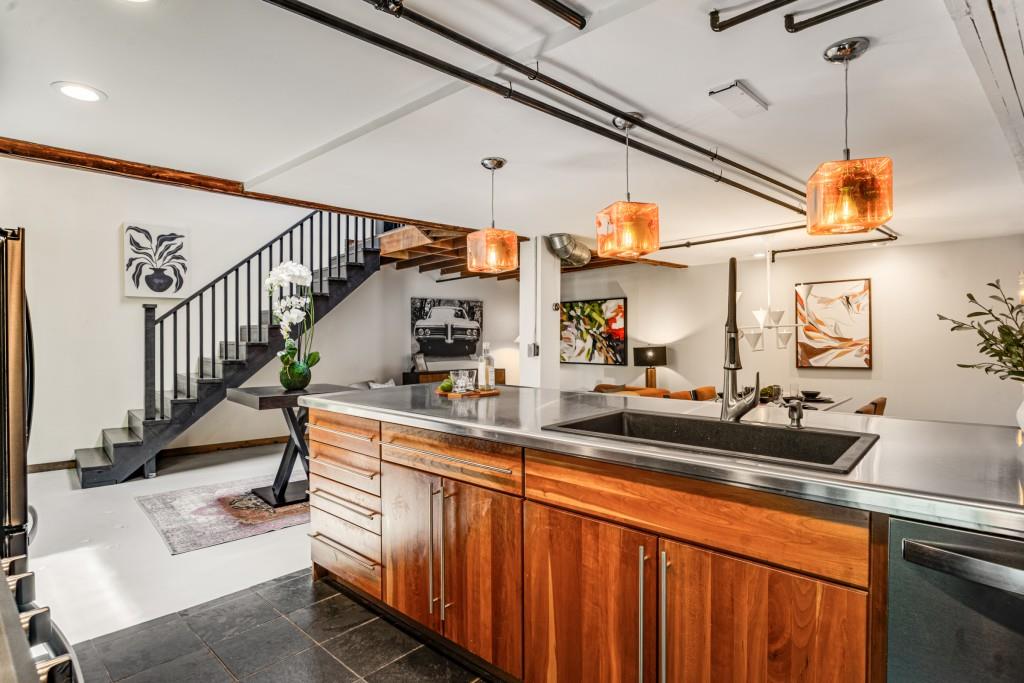 1570 Dekalb Avenue NE Unit F