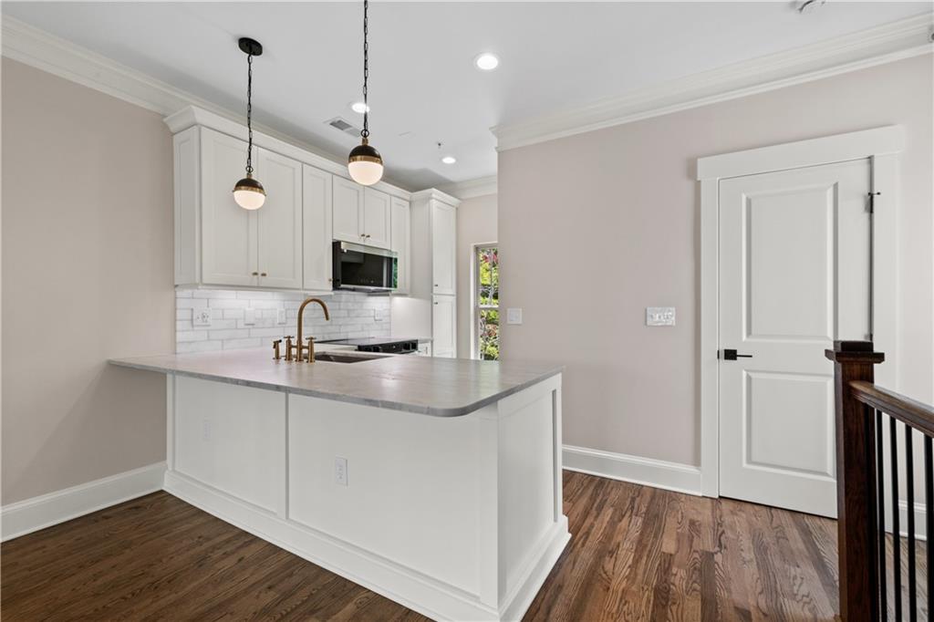 220 Semel Circle Unit 150