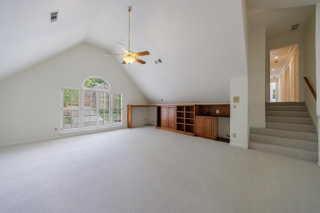 1730 Point Pleasant SE