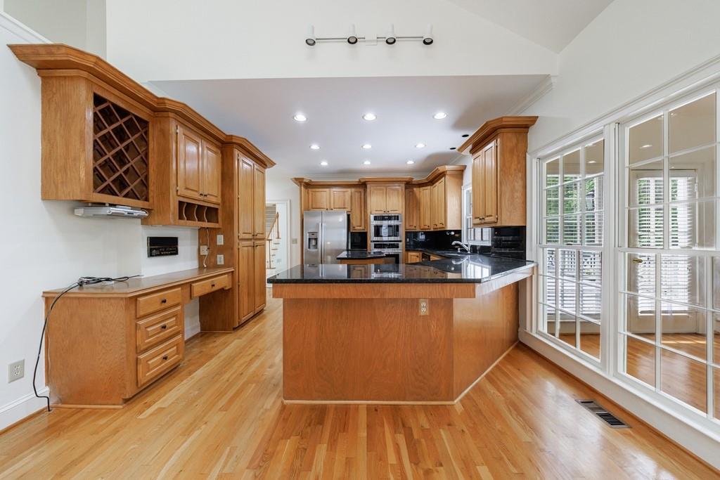 1730 Point Pleasant SE