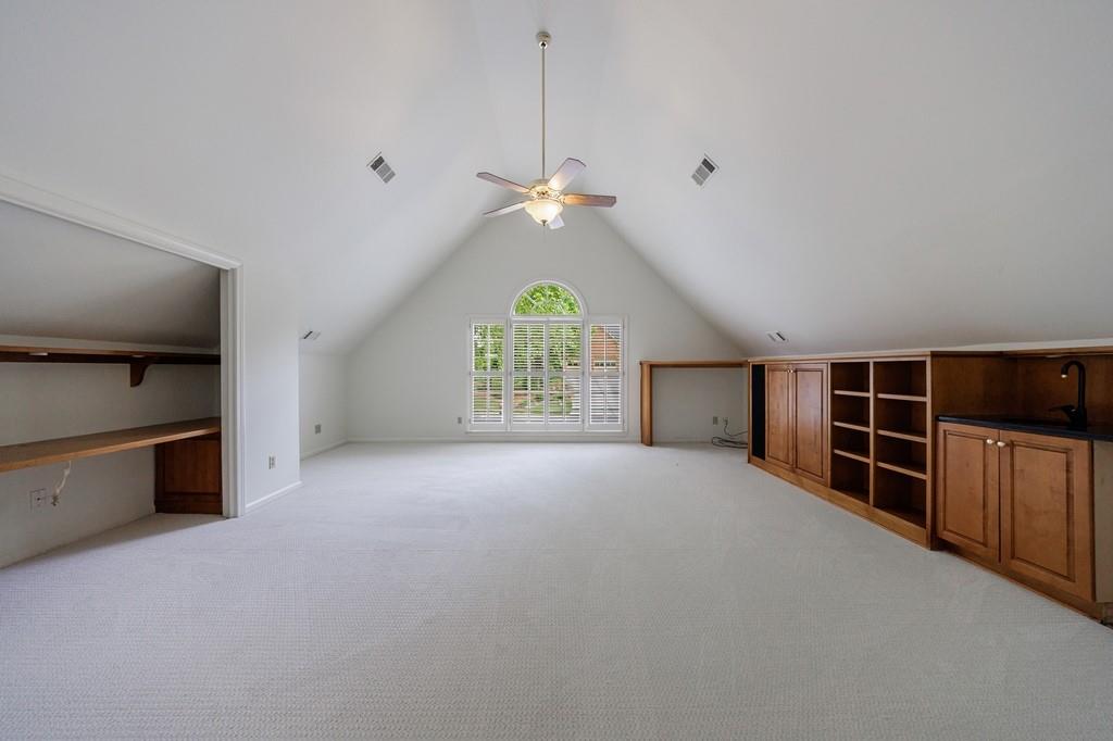 1730 Point Pleasant SE