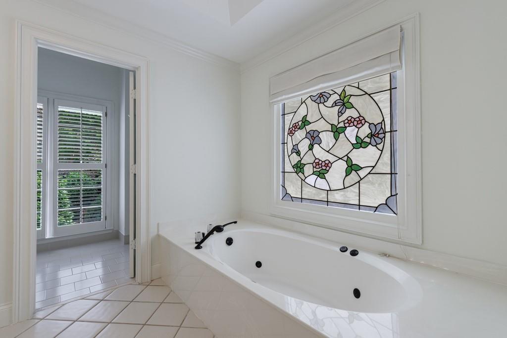 1730 Point Pleasant SE