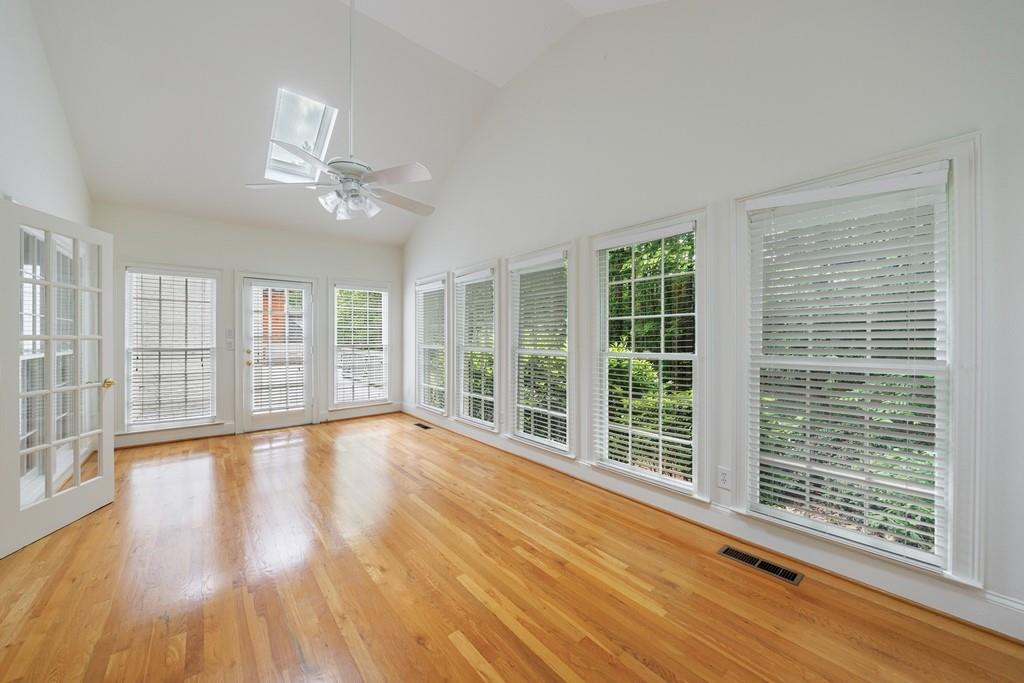 1730 Point Pleasant SE