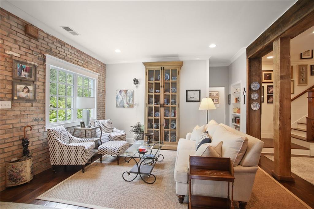 114 Karland Drive NW