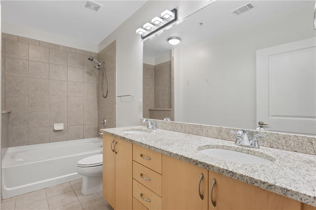 400 W Peachtree Street NW Unit 2706
