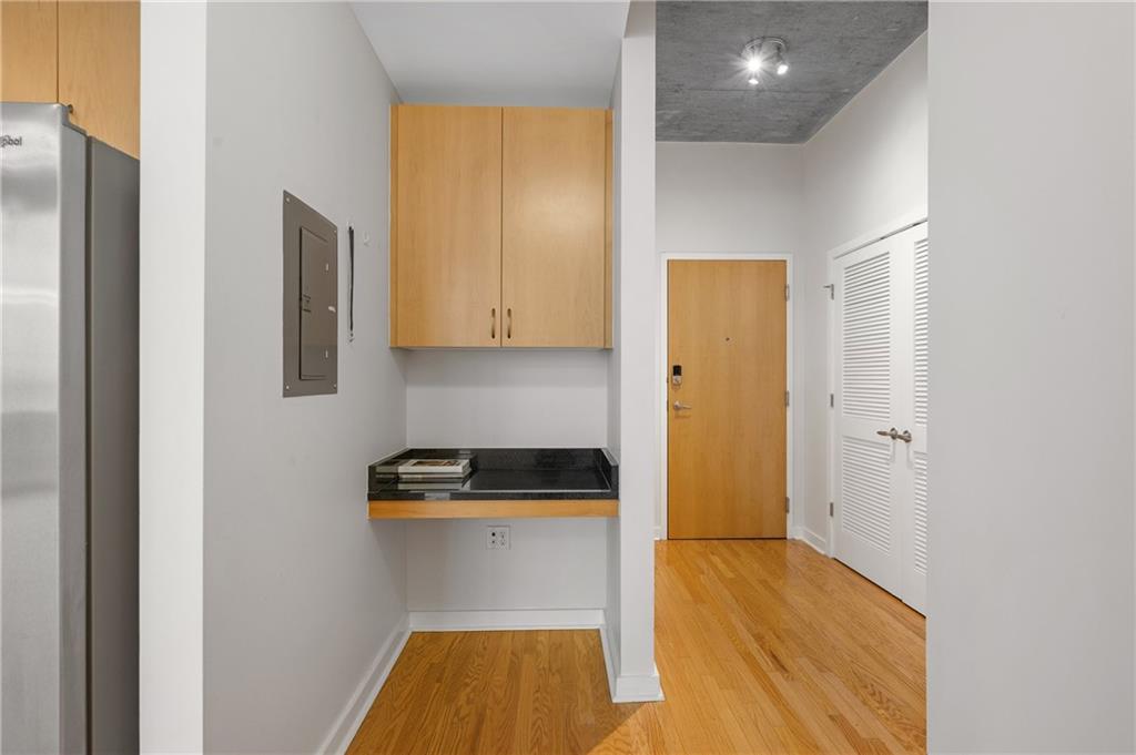 400 W Peachtree Street NW Unit 2706