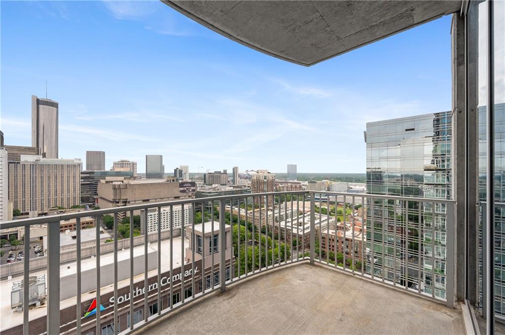 400 W Peachtree Street NW Unit 2706