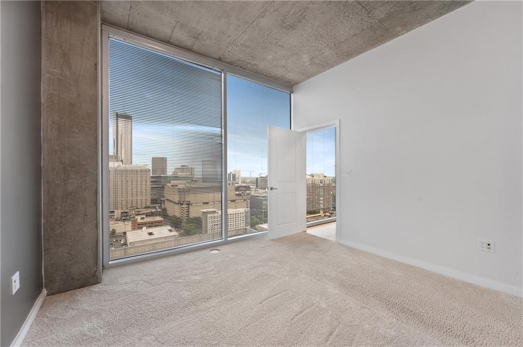 400 W Peachtree Street NW Unit 2706