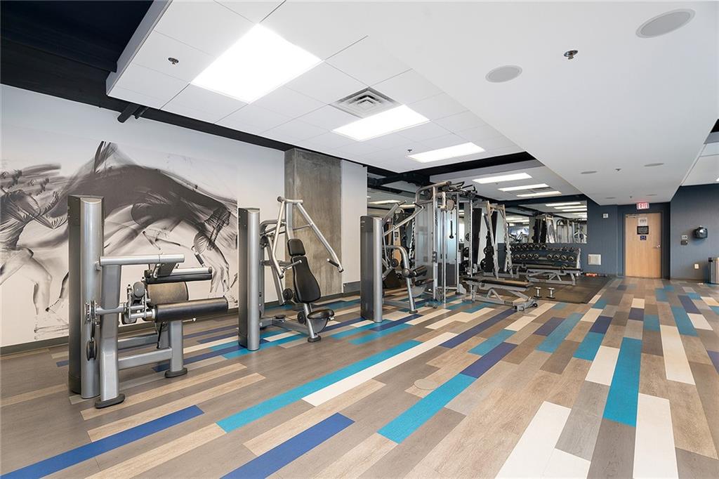 400 W Peachtree Street NW Unit 2706