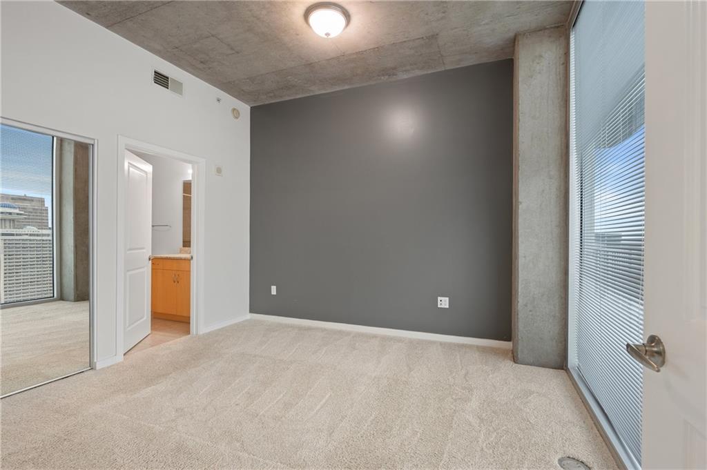 400 W Peachtree Street NW Unit 2706