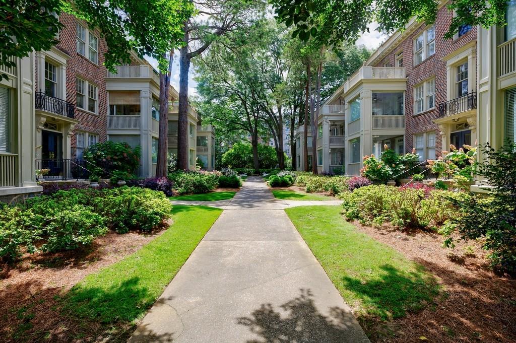 2260 Peachtree Road NW Unit B4