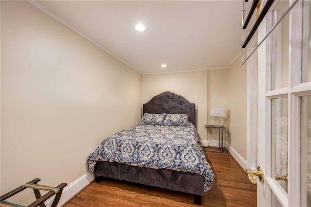 2840 Peachtree Road NW Unit 202