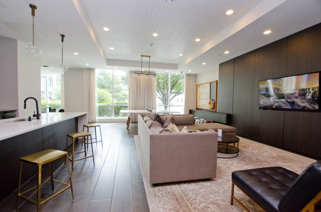 325 E Paces Ferry Road Unit 2111