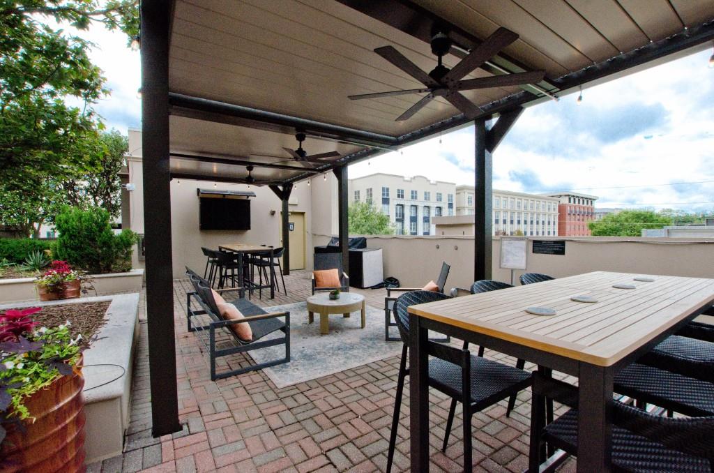 325 E Paces Ferry Road Unit 2111