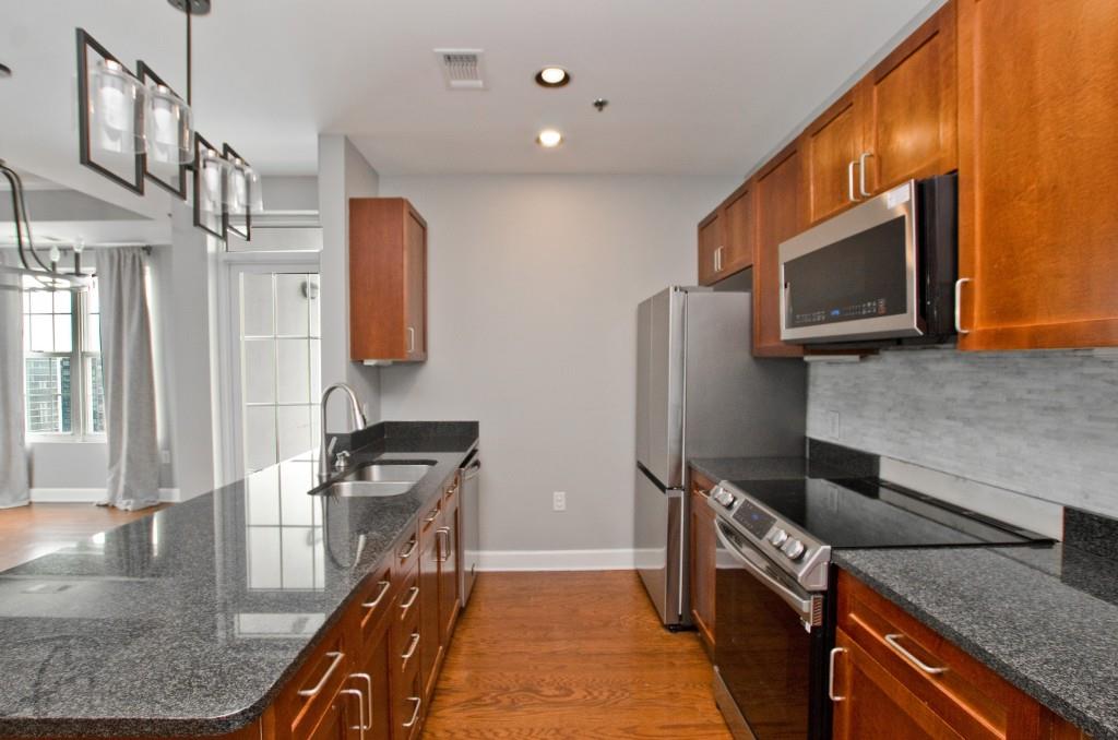 325 E Paces Ferry Road Unit 2111