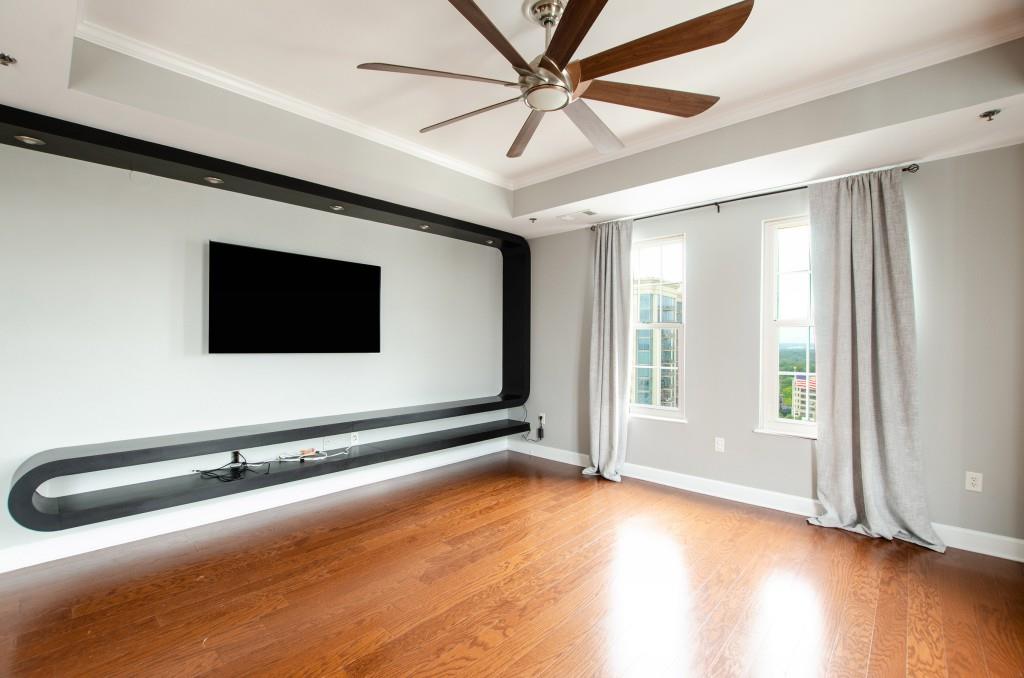 325 E Paces Ferry Road Unit 2111