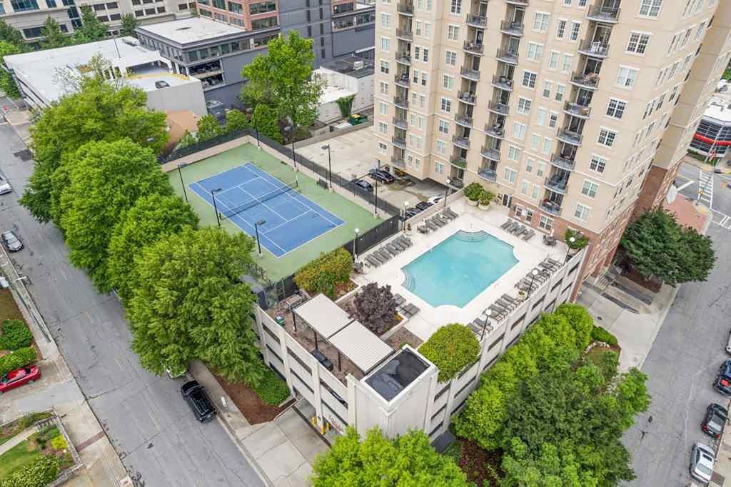 325 E Paces Ferry Road Unit 2111