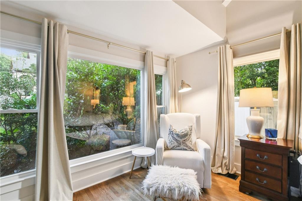 2035 Fairhaven Circle NE