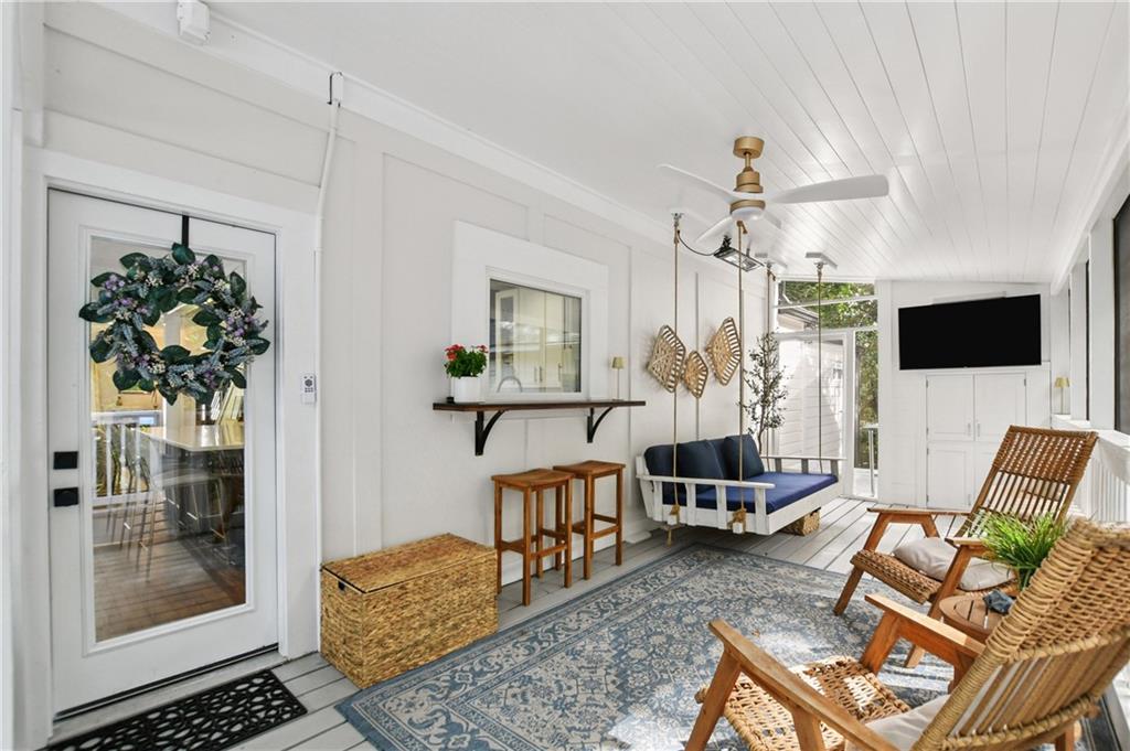 2035 Fairhaven Circle NE