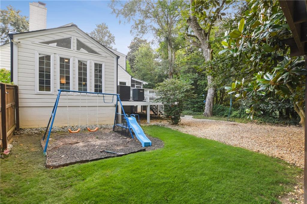 2035 Fairhaven Circle NE