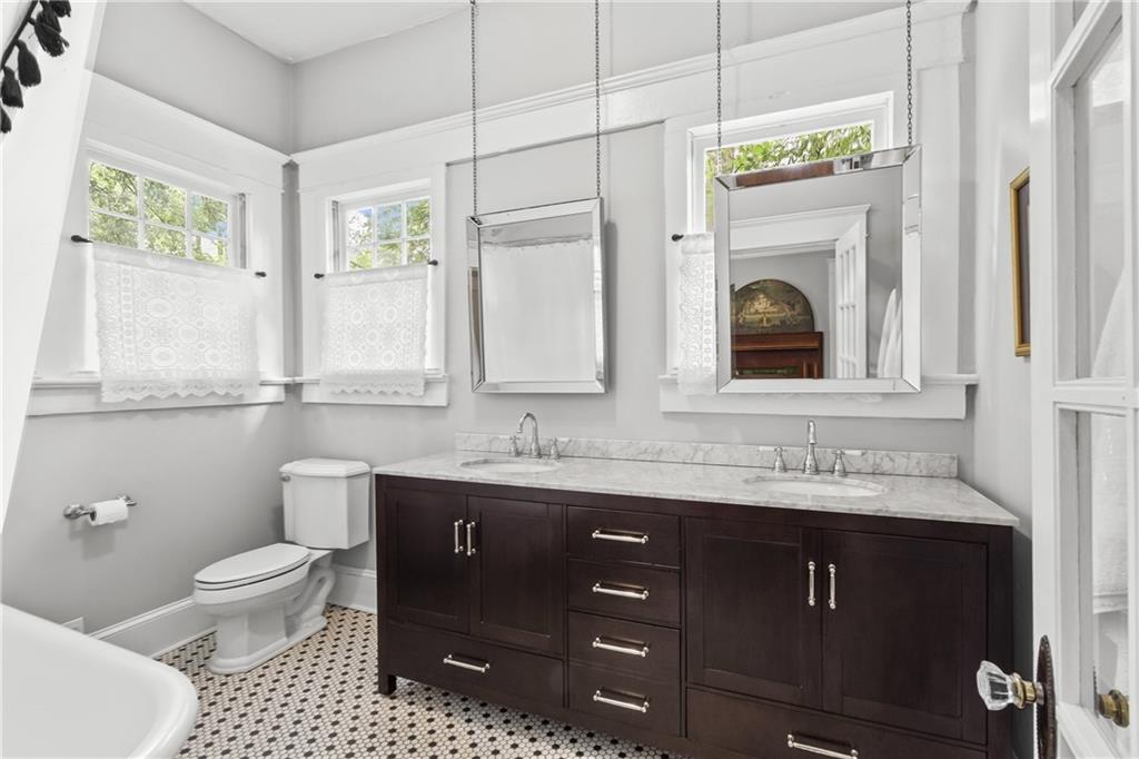 1139 Berne Street SE