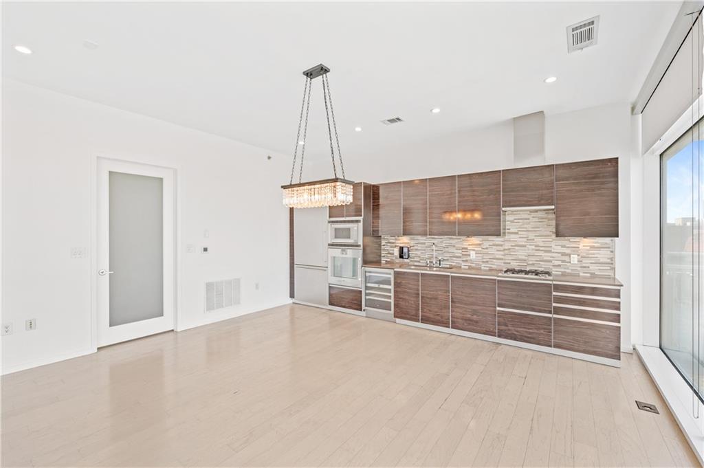 45 Ivan Allen Jr Boulevard Unit 2005