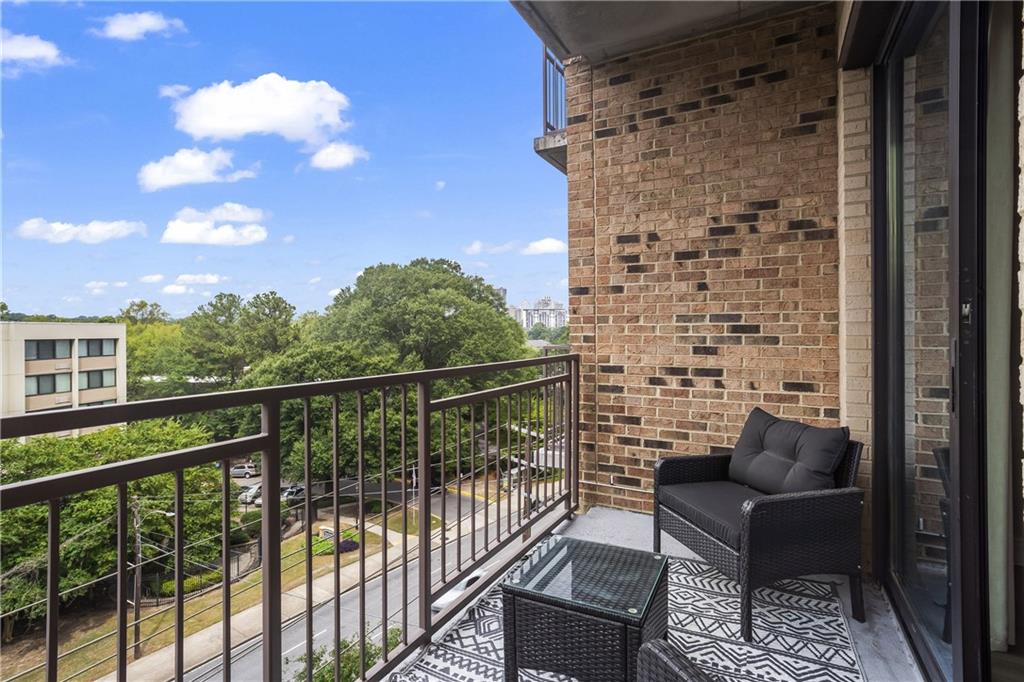 2233 Peachtree Road NE Unit 402
