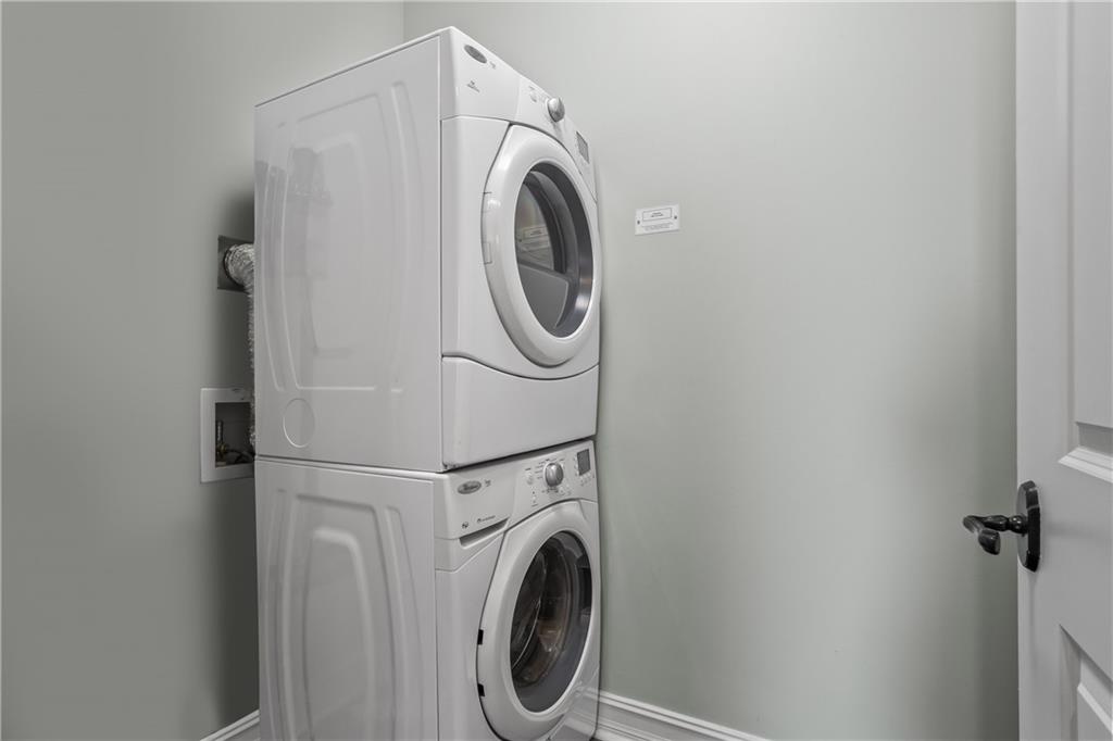 2233 Peachtree Road NE Unit 402