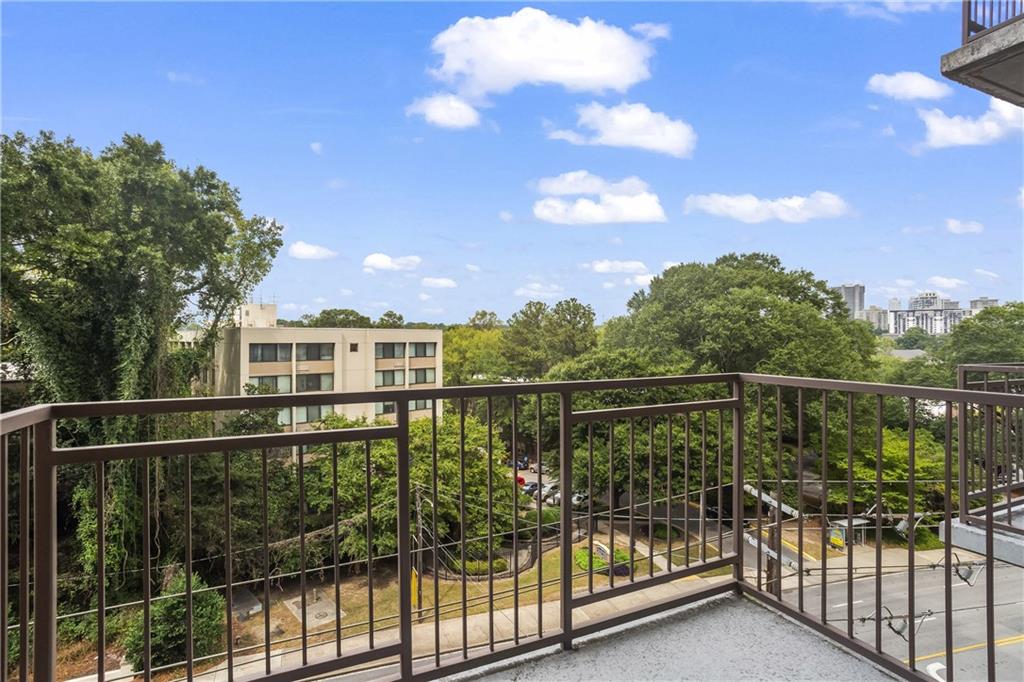 2233 Peachtree Road NE Unit 402