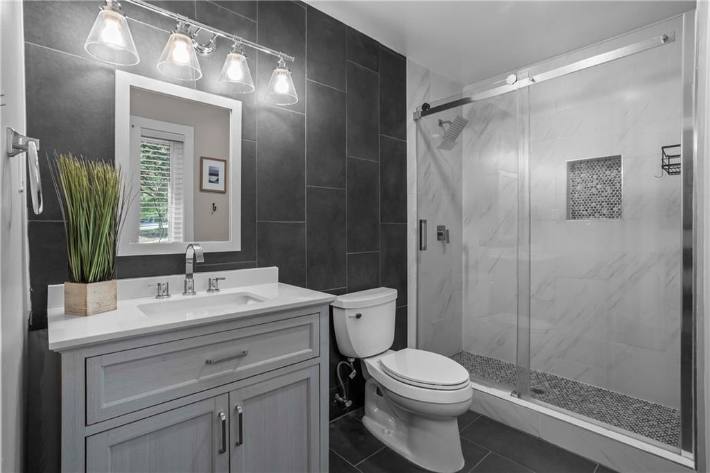 4320 Bethesda Trail