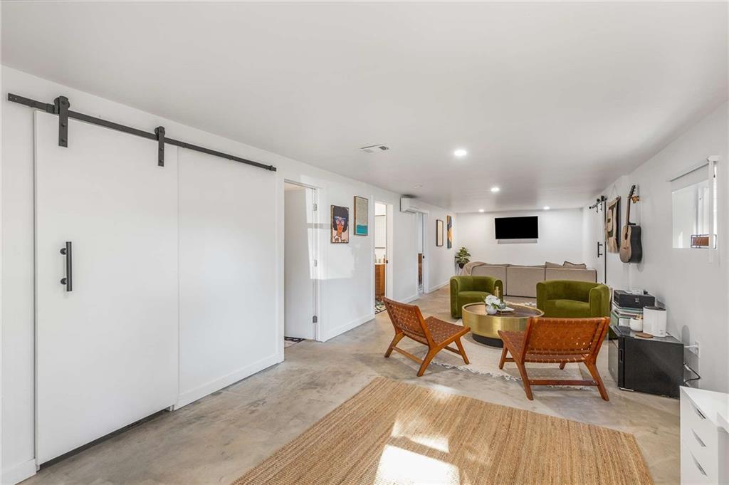 3462 S Sherwood Road SE