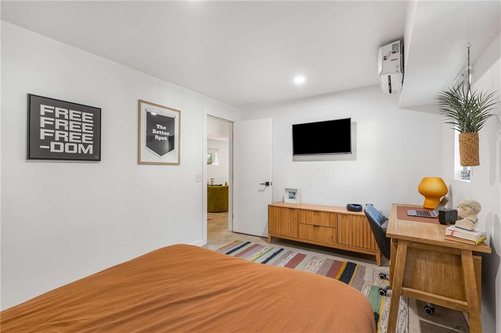 3462 S Sherwood Road SE