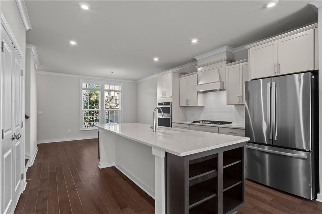 2076 Patterson Park Road