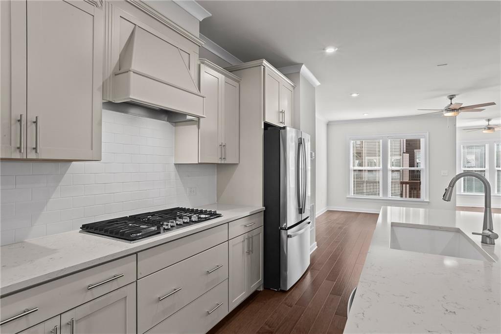 2076 Patterson Park Road