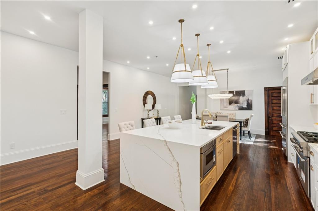 546 Waldo Street SE