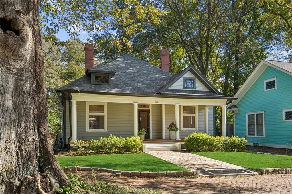 546 Waldo Street SE