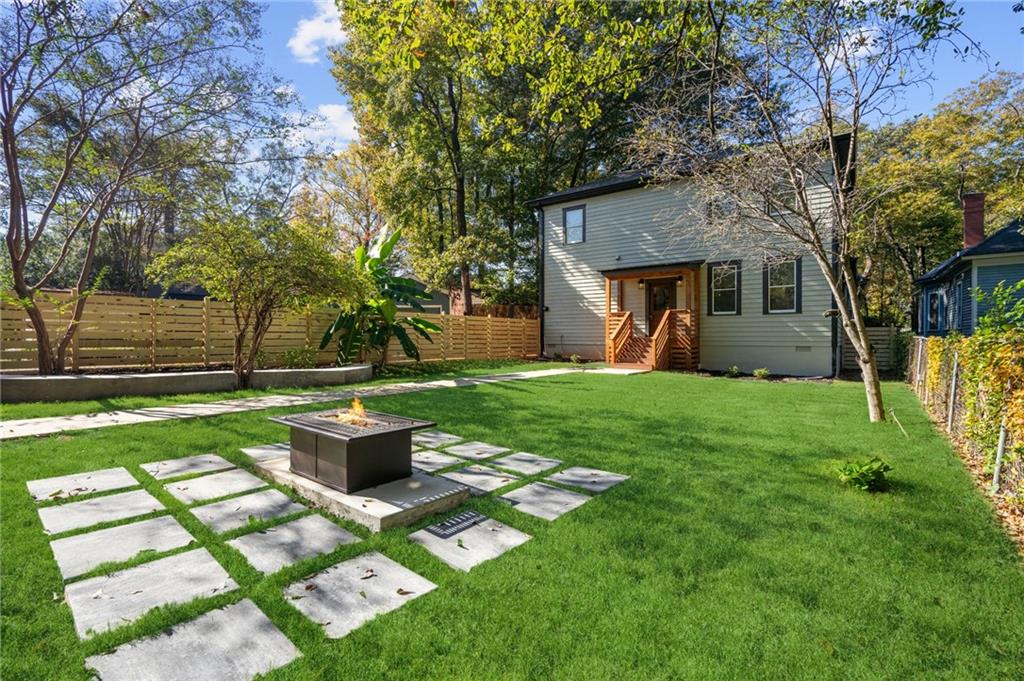 546 Waldo Street SE