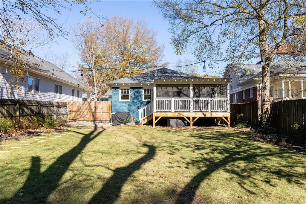 742 Pearce Street SW