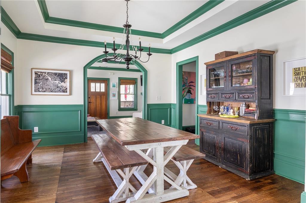 742 Pearce Street SW