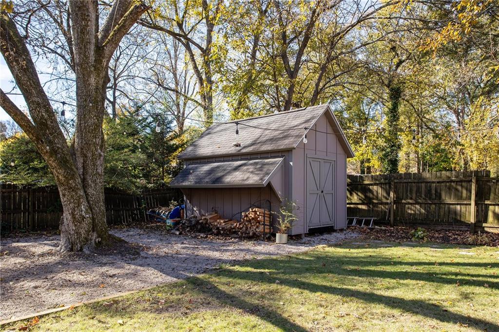 742 Pearce Street SW