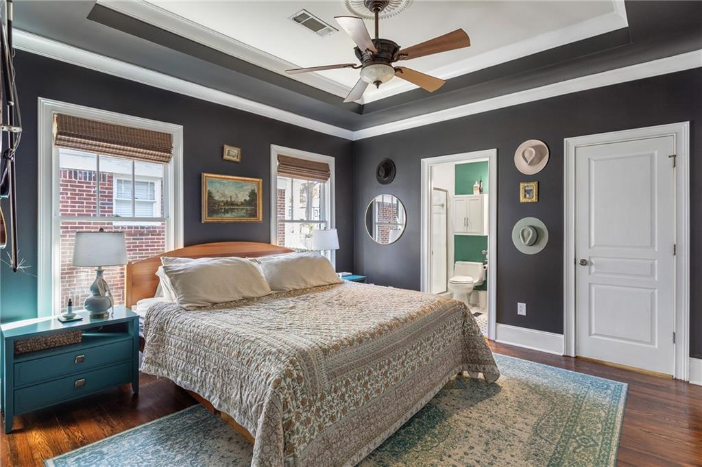 742 Pearce Street SW