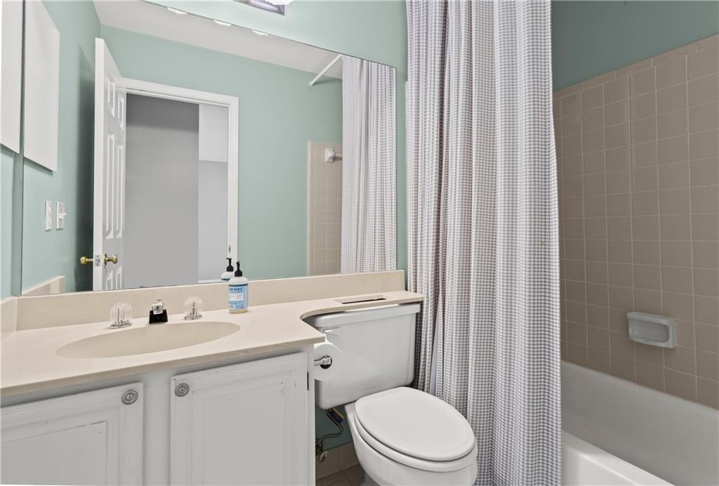 1155 Morningside Place NE