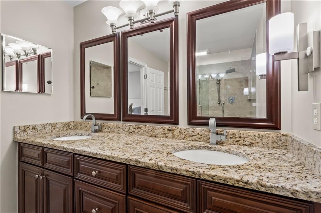 1155 Morningside Place NE