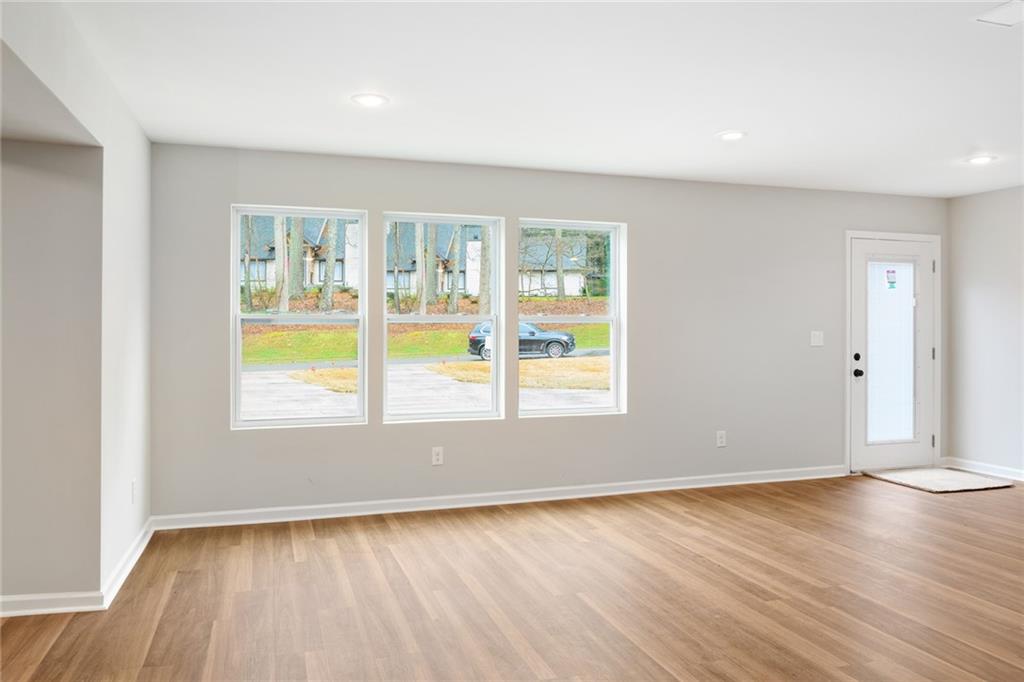 2295 Brandon Court NE