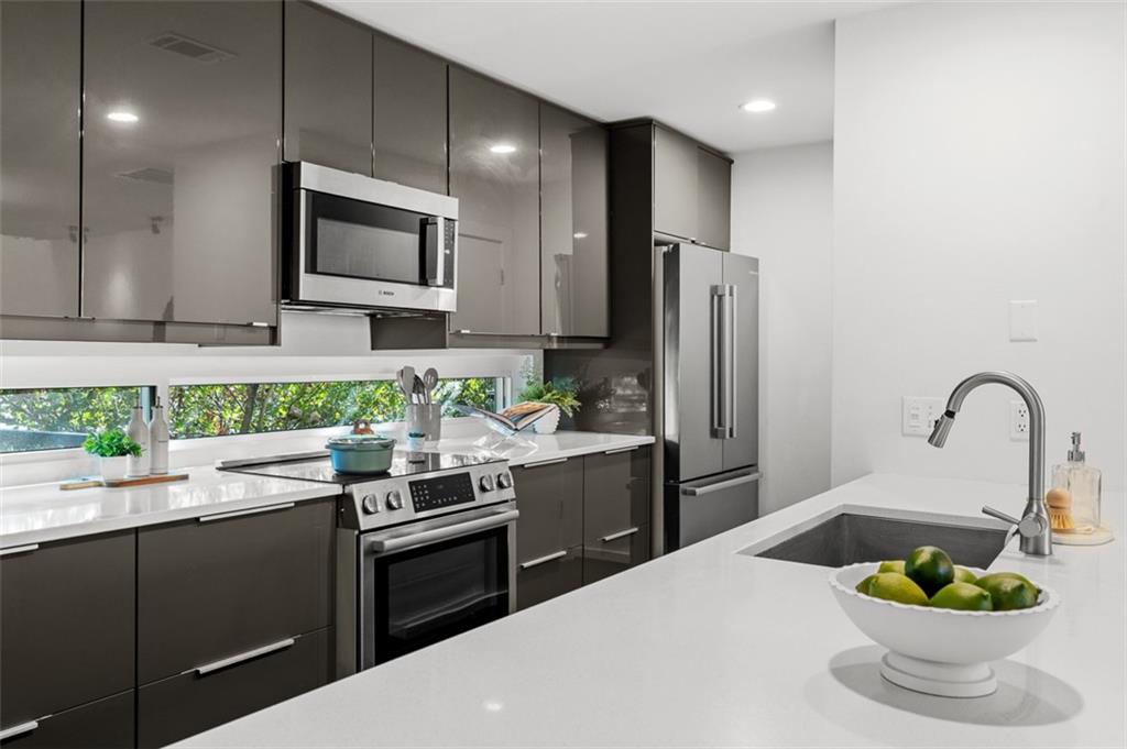 920 Memorial Drive SE Unit 23