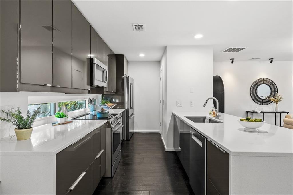 920 Memorial Drive SE Unit 23