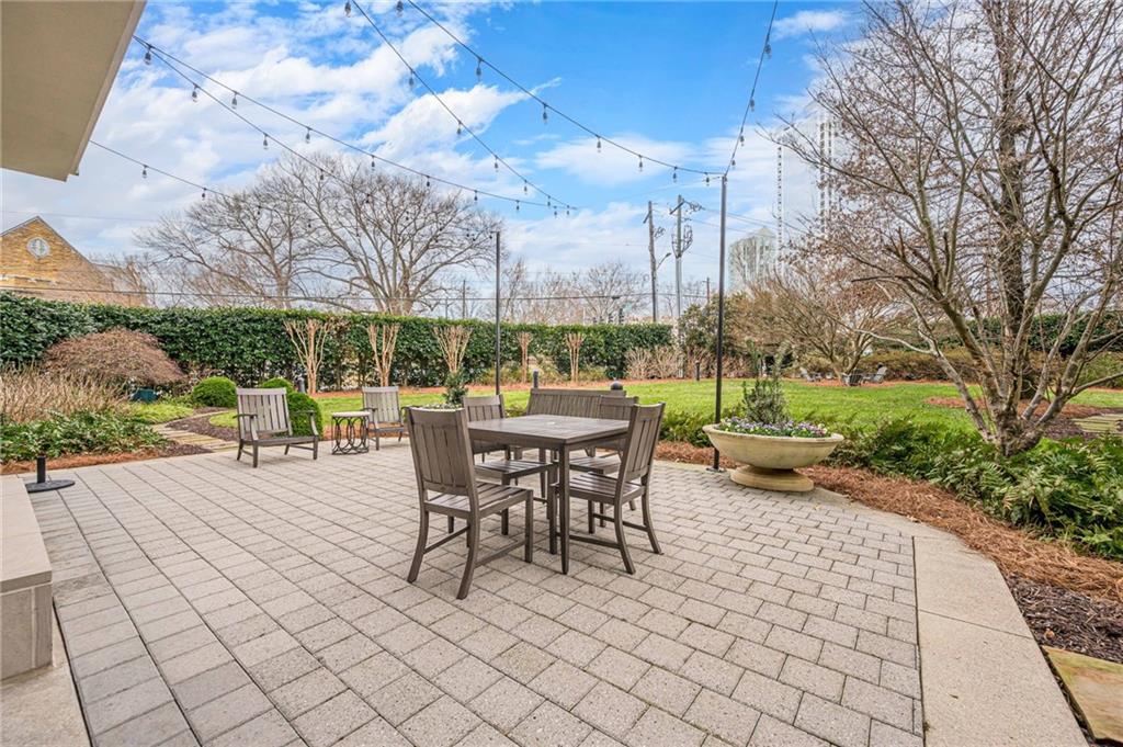 2795 Peachtree Road NE Unit 1507