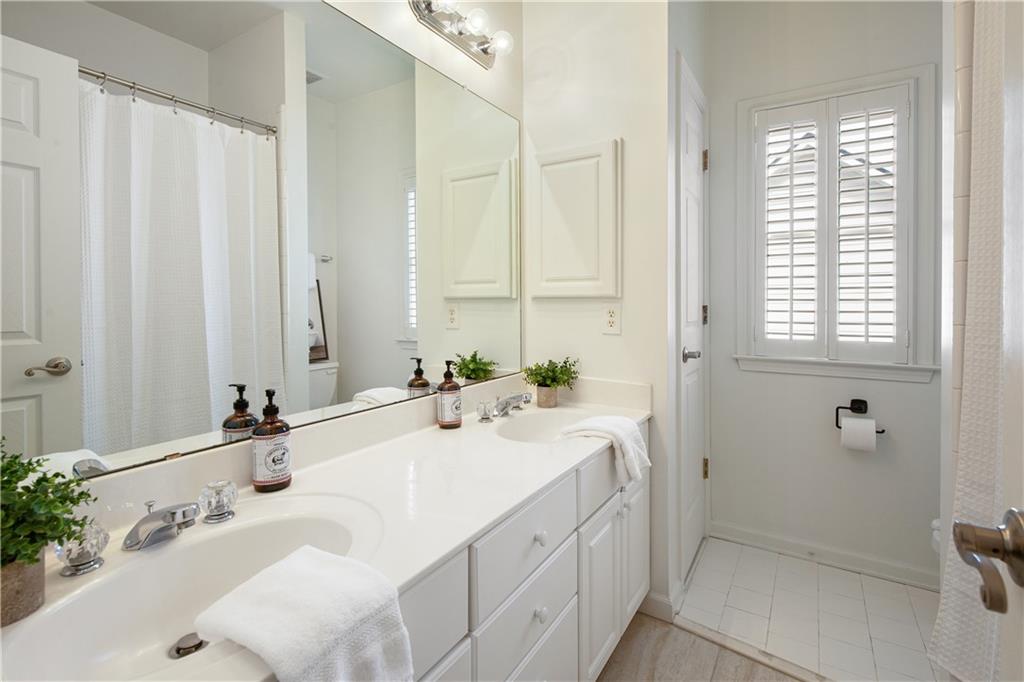 1220 Wynridge Crossing