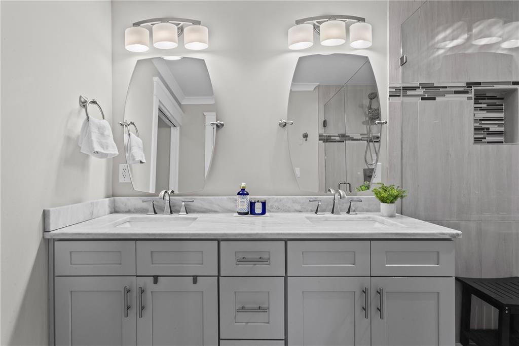 2914 Lenox Road NE Unit 18