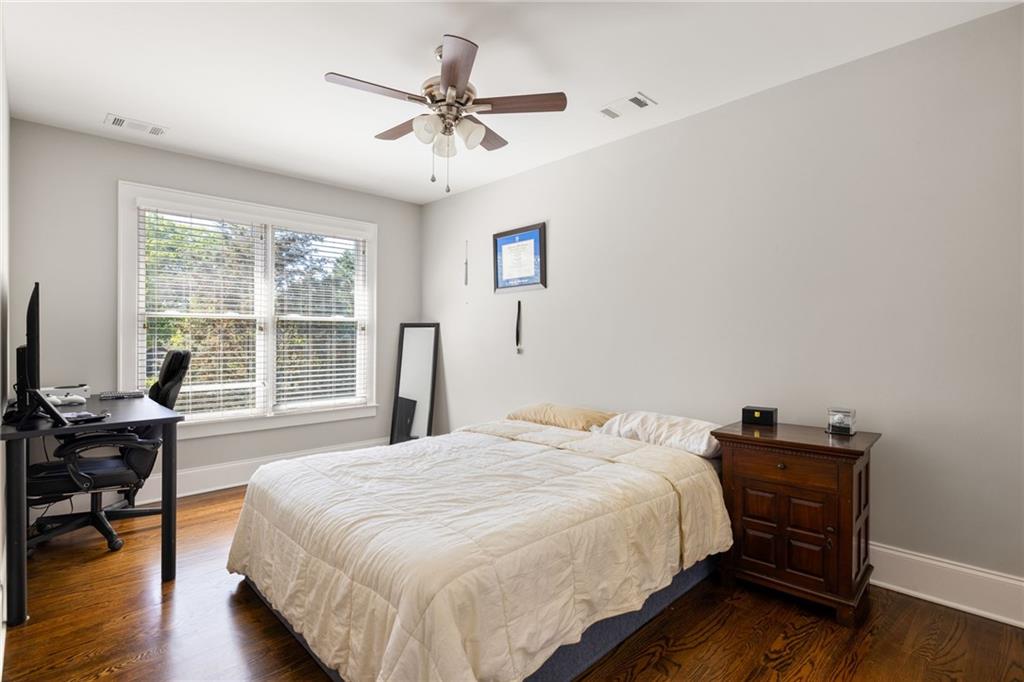 307 Ashburton Avenue SE